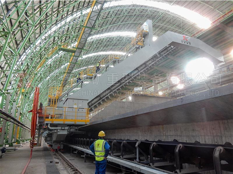 Semi-Portal Reclaimer