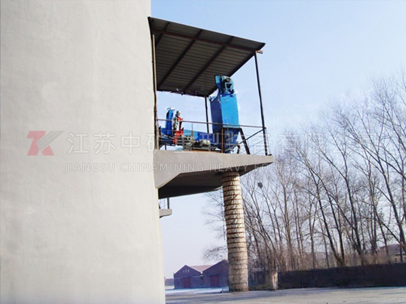 Side unloading device of bottom warehouse of XS-C warehouse